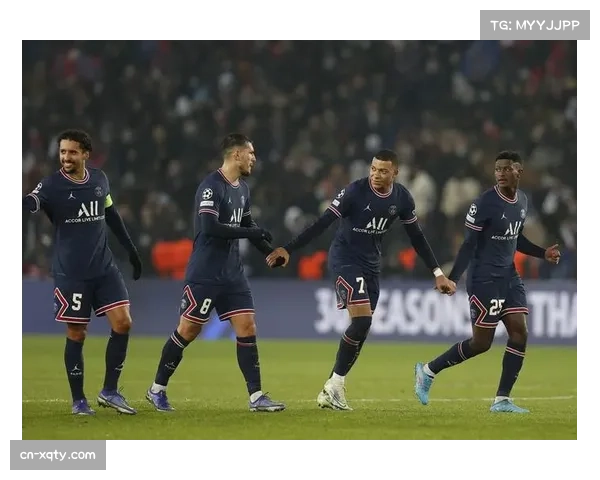 巴黎圣日耳曼全队飞赴马德里，备战欧冠四分之一决赛次回合对阵皇马的比赛